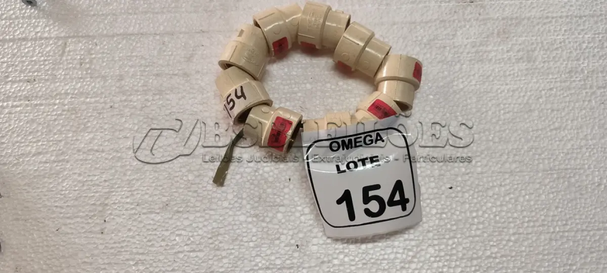 LOTE 154 - 09 LUVAS DE TRANSIÇÃO (FF) CPVC - Ø 28 X 1. (NO ESTADO EM QUE SE ENCONTRA. SUJEITO A AVARIAS OCULTAS/VISÍVEIS.)