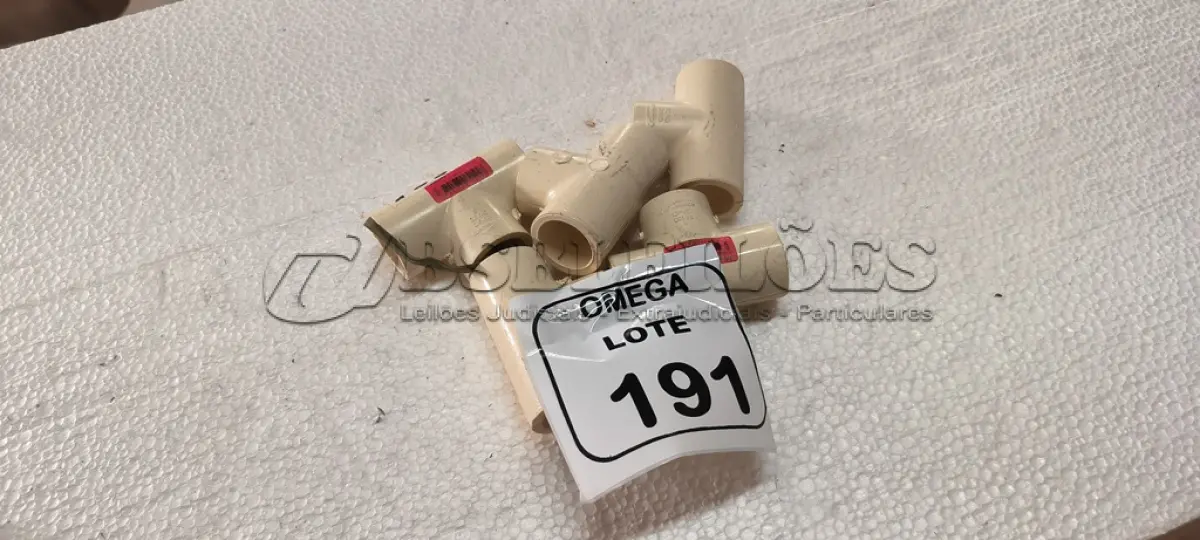 LOTE 191 - 05 TÊS SOLD. CPVC - Ø 35MM. (NO ESTADO EM QUE SE ENCONTRA. SUJEITO A AVARIAS OCULTAS/VISÍVEIS.)