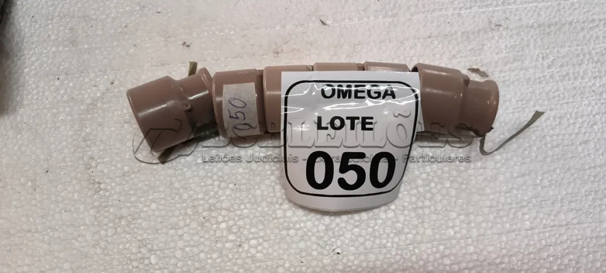 LOTE 050 - 05 REDUÇÕES SOLD. Ø 50 X 32MM - PVC MARROM. (NO ESTADO EM QUE SE ENCONTRA. SUJEITO A AVARIAS OCULTAS/VISÍVEIS.)