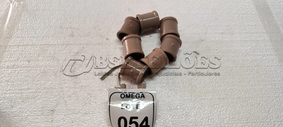 LOTE 054 - 08 LUVAS SOLDÁVEL Ø 40MM PVC MARROM. (NO ESTADO EM QUE SE ENCONTRA. SUJEITO A AVARIAS OCULTAS/VISÍVEIS.)