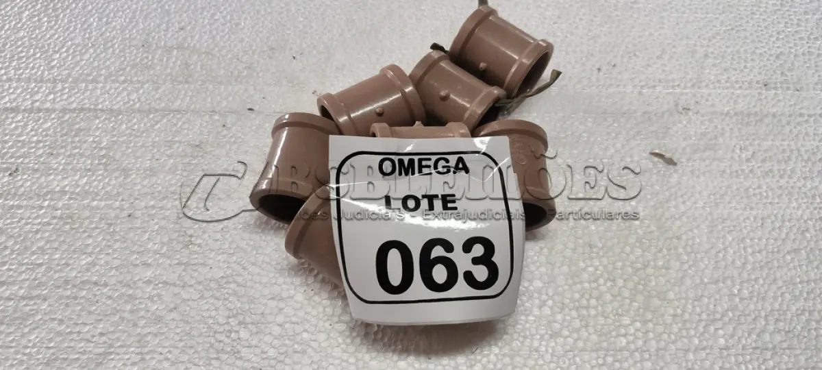 LOTE 063 - 08 LUVAS SOLDÁVEL Ø 40MM PVC MARROM. (NO ESTADO EM QUE SE ENCONTRA. SUJEITO A AVARIAS OCULTAS/VISÍVEIS.)