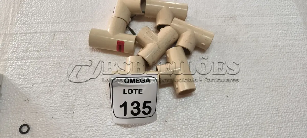 LOTE 135 - 05 TÊS SOLD. CPVC - Ø 35MM. (NO ESTADO EM QUE SE ENCONTRA. SUJEITO A AVARIAS OCULTAS/VISÍVEIS.)