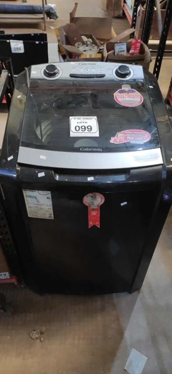 LOTE 099 - 01 MÁQUINA DE LAVAR ROUPAS 11KG 220V MARCA COLORMAQ. (NO ESTADO) ATENÇÃO! FAZER A VISITAÇÃO ANTES DE ARREMATAR, NÃO SABEMOS SE FUNCIONA, LEILÃO NÃO TEM GARANTIA E NEM DEVOLUÇÃO, SUJEITO A POSSÍVEIS AVARIAS VISÍVEIS/OCULTAS E/OU AUSÊNCIA DE COMPONENTES.
