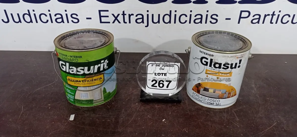 LOTE 267 - 01 LATA DE TINTA ACRÍLICA STANDARD FOSCO 3,6L INTERIOR/EXTERIOR MARCA GLASURIT E 01 LATA DE TINTA ACRÍLICA FOSCO CAMURÇA 3,6L INTERIOR/EXTERIOR MARCA GLASURIT. (NO ESTADO) ATENÇÃO! FAZER A VISITAÇÃO ANTES DE ARREMATAR, NÃO SABEMOS SE FUNCIONA, LEILÃO NÃO TEM GARANTIA E NEM DEVOLUÇÃO, SUJEITO A POSSÍVEIS AVARIAS VISÍVEIS/OCULTAS E/OU AUSÊNCIA DE COMPONENTES.