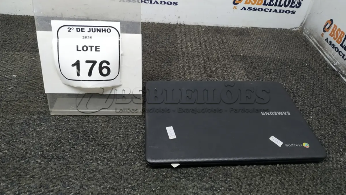 LOTE 176 - 01 CROMEBOOK LINHA CONNECT MEMORIA 2GB, 16GB E.MMC TELA DE 11.6’’ MARCA SAMSUNG SEM FONTE. (NO ESTADO) ATENÇÃO! FAZER A VISITAÇÃO ANTES DE ARREMATAR, NÃO SABEMOS SE FUNCIONA, LEILÃO NÃO TEM GARANTIA E NEM DEVOLUÇÃO, SUJEITO A POSSÍVEIS AVARIAS VISÍVEIS/OCULTAS E/OU AUSÊNCIA DE COMPONENTES.