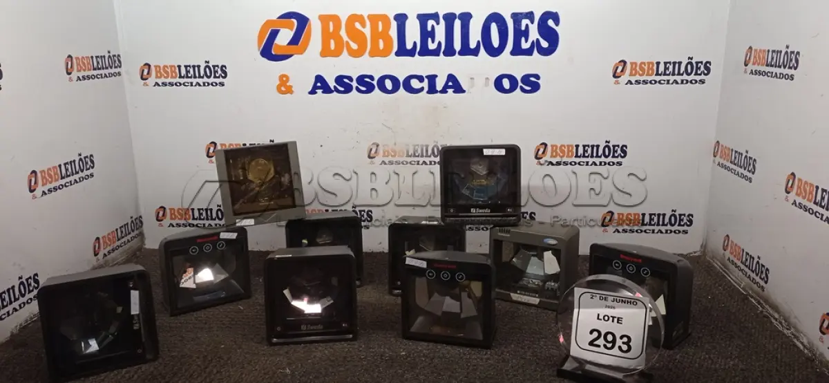 LOTE 293 - 10 LEITORAS DE CÓDIGO DE BARRAS DE MARCAS E MODELOS DIVERSOS. (NO ESTADO) ATENÇÃO! FAZER A VISITAÇÃO ANTES DE ARREMATAR, NÃO SABEMOS SE FUNCIONA, LEILÃO NÃO TEM GARANTIA E NEM DEVOLUÇÃO, SUJEITO A POSSÍVEIS AVARIAS VISÍVEIS/OCULTAS E/OU AUSÊNCIA DE COMPONENTES.