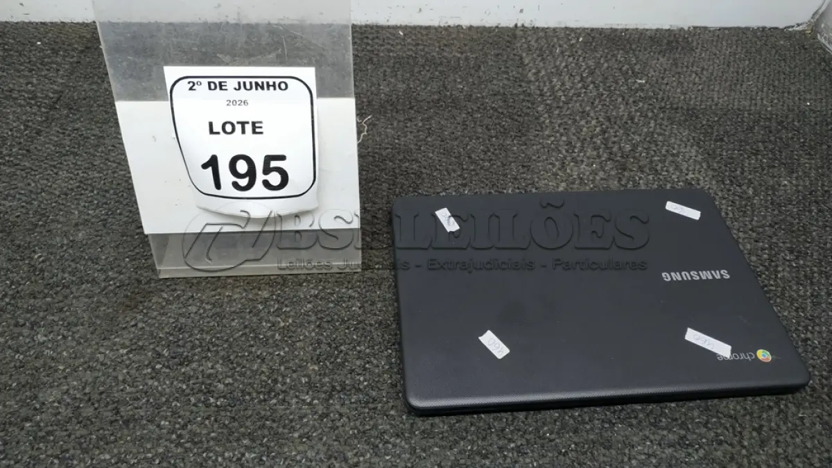 LOTE 195 - 01 CROMEBOOK LINHA CONNECT MEMORIA 2GB, 16GB E.MMC TELA DE 11.6’’ MARCA SAMSUNG SEM FONTE. (NO ESTADO) ATENÇÃO! FAZER A VISITAÇÃO ANTES DE ARREMATAR, NÃO SABEMOS SE FUNCIONA, LEILÃO NÃO TEM GARANTIA E NEM DEVOLUÇÃO, SUJEITO A POSSÍVEIS AVARIAS VISÍVEIS/OCULTAS E/OU AUSÊNCIA DE COMPONENTES.