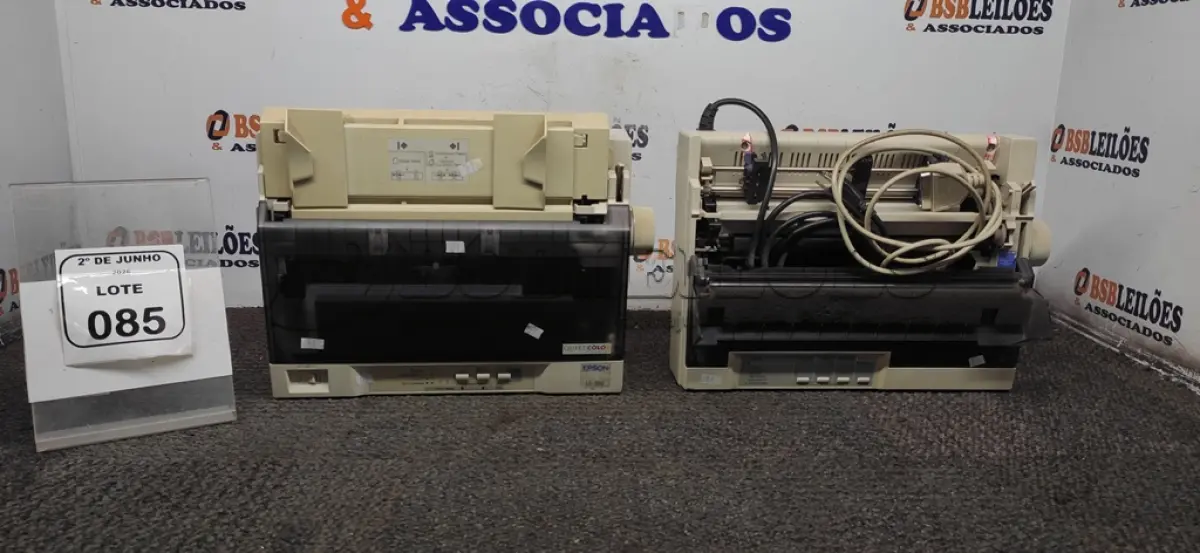 LOTE 085 - 02 IMPRESSORAS MATRICIAIS MODELO LX-300+ MARCA EPSON. (NO ESTADO) ATENÇÃO! FAZER A VISITAÇÃO ANTES DE ARREMATAR, NÃO SABEMOS SE FUNCIONA, LEILÃO NÃO TEM GARANTIA E NEM DEVOLUÇÃO, SUJEITO A POSSÍVEIS AVARIAS VISÍVEIS/OCULTAS E/OU AUSÊNCIA DE COMPONENTES.