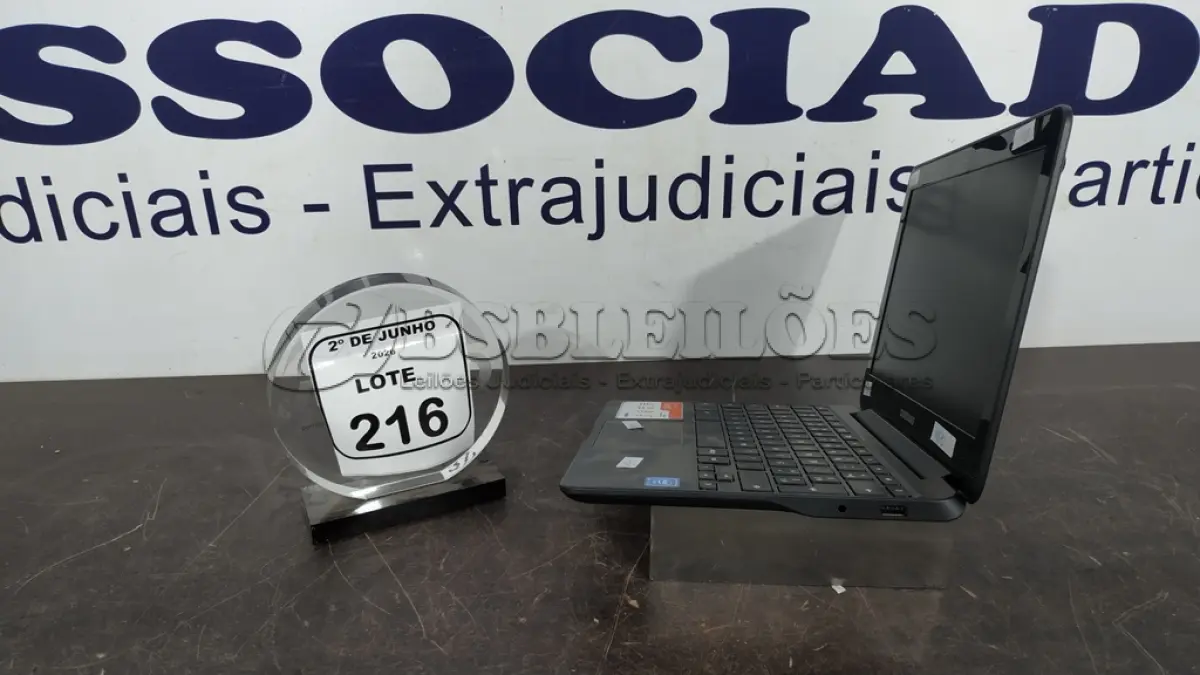 LOTE 216 - 01 CROMEBOOK LINHA CONNECT MEMORIA 4GB, 16GB E.MMC TELA DE 11.6’’ MARCA SAMSUNG SEM FONTE. (NO ESTADO) ATENÇÃO! FAZER A VISITAÇÃO ANTES DE ARREMATAR, NÃO SABEMOS SE FUNCIONA, LEILÃO NÃO TEM GARANTIA E NEM DEVOLUÇÃO, SUJEITO A POSSÍVEIS AVARIAS VISÍVEIS/OCULTAS E/OU AUSÊNCIA DE COMPONENTES.