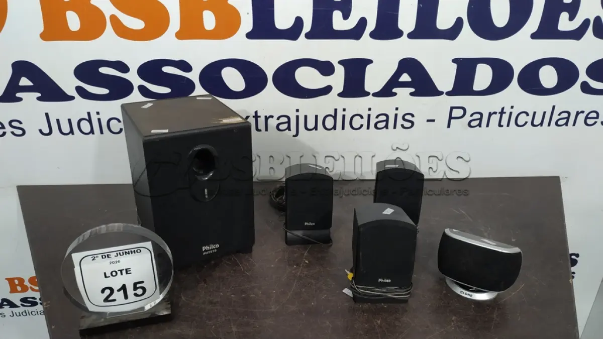 LOTE 215 - 05 CAIXAS DE SOM PARA HOME THEATER MARCA PHILCO MODELO PHT510. (NO ESTADO) ATENÇÃO! FAZER A VISITAÇÃO ANTES DE ARREMATAR, NÃO SABEMOS SE FUNCIONA, LEILÃO NÃO TEM GARANTIA E NEM DEVOLUÇÃO, SUJEITO A POSSÍVEIS AVARIAS VISÍVEIS/OCULTAS E/OU AUSÊNCIA DE COMPONENTES.