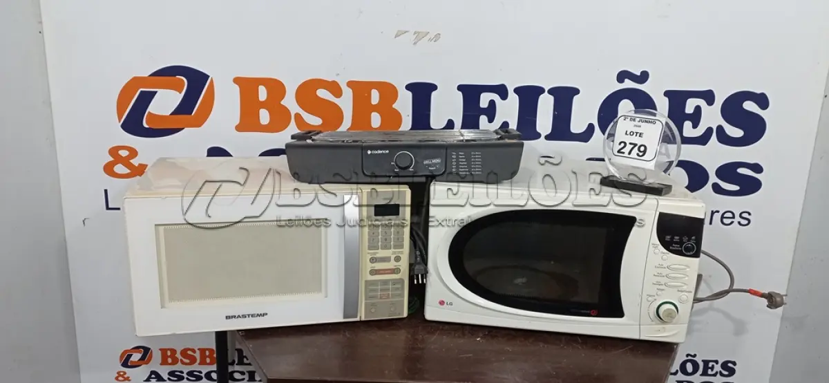 LOTE 279 - 01 CHURRASQUEIRA ELÉTRICA MARCA CADENCE E 02 MICRO-ONDAS220V MARCAS BRASTEMP E LG. (NO ESTADO) ATENÇÃO! FAZER A VISITAÇÃO ANTES DE ARREMATAR, NÃO SABEMOS SE FUNCIONA, LEILÃO NÃO TEM GARANTIA E NEM DEVOLUÇÃO, SUJEITO A POSSÍVEIS AVARIAS VISÍVEIS/OCULTAS E/OU AUSÊNCIA DE COMPONENTES.