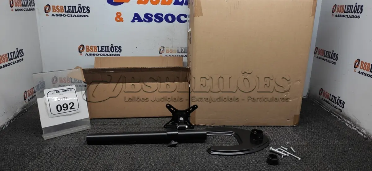 LOTE 092 - 06 SUPORTES DE MONITOR MARCA DATEN. (NO ESTADO) ATENÇÃO! FAZER A VISITAÇÃO ANTES DE ARREMATAR, NÃO SABEMOS SE FUNCIONA, LEILÃO NÃO TEM GARANTIA E NEM DEVOLUÇÃO, SUJEITO A POSSÍVEIS AVARIAS VISÍVEIS/OCULTAS E/OU AUSÊNCIA DE COMPONENTES.