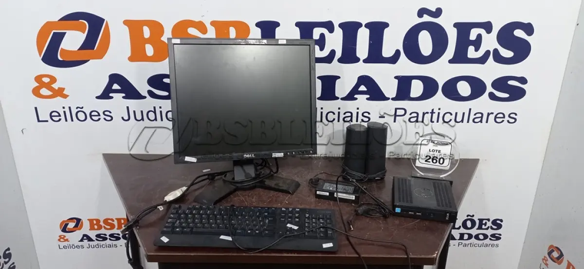 LOTE 260 - 01 MINI PC MARCA DELL, 01 MONITOR MARCA DELL, 01 TECLADO MARCA LENOVO E 02 CAIXAS DE SOM MULTIMIDIA MARCA DELL. (NO ESTADO) ATENÇÃO! FAZER A VISITAÇÃO ANTES DE ARREMATAR, NÃO SABEMOS SE FUNCIONA, LEILÃO NÃO TEM GARANTIA E NEM DEVOLUÇÃO, SUJEITO A POSSÍVEIS AVARIAS VISÍVEIS/OCULTAS E/OU AUSÊNCIA DE COMPONENTES.