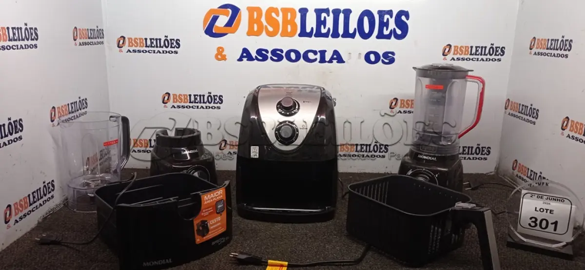 LOTE 301 - 01 AIR FRYER 5L 220V MARCA MONDIAL E 02 LIQUIDIFICADORES DE MODELOS DIVERSOS MARCA MONDIAL. (NO ESTADO) ATENÇÃO! FAZER A VISITAÇÃO ANTES DE ARREMATAR, NÃO SABEMOS SE FUNCIONA, LEILÃO NÃO TEM GARANTIA E NEM DEVOLUÇÃO, SUJEITO A POSSÍVEIS AVARIAS VISÍVEIS/OCULTAS E/OU AUSÊNCIA DE COMPONENTES.