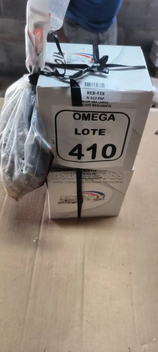 LOTE 410 - 500 REBITES DE ALUMÍNIO REPUXO - N522 - CX COM 500UN. (NO ESTADO EM QUE SE ENCONTRA. SUJEITO A AVARIAS OCULTAS/VISÍVEIS.)