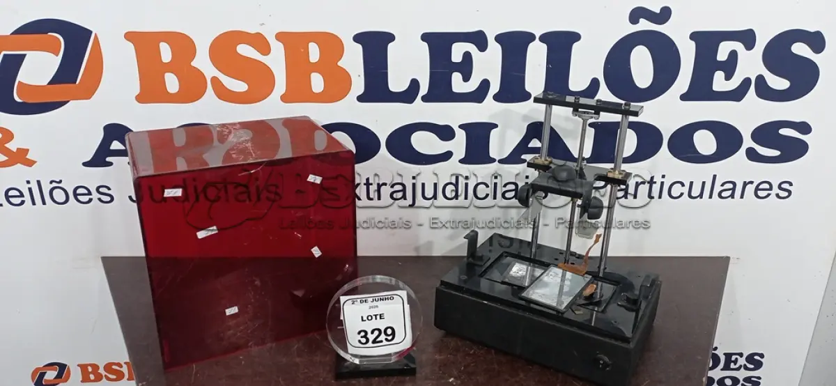 LOTE 329 - 01 IMPRESSORA 3D. (NO ESTADO) ATENÇÃO! FAZER A VISITAÇÃO ANTES DE ARREMATAR, NÃO SABEMOS SE FUNCIONA, LEILÃO NÃO TEM GARANTIA E NEM DEVOLUÇÃO, SUJEITO A POSSÍVEIS AVARIAS VISÍVEIS/OCULTAS E/OU AUSÊNCIA DE COMPONENTES.