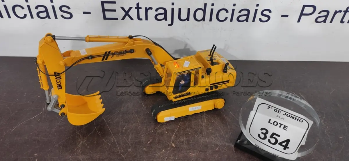 LOTE 354 - 01 CARRINHO DE BRINQUEDO DE CONSTRUÇÃO MODELO EBCC077 MARCA EVERBRIGHT. (NO ESTADO) ATENÇÃO! FAZER A VISITAÇÃO ANTES DE ARREMATAR, NÃO SABEMOS SE FUNCIONA, LEILÃO NÃO TEM GARANTIA E NEM DEVOLUÇÃO, SUJEITO A POSSÍVEIS AVARIAS VISÍVEIS/OCULTAS E/OU AUSÊNCIA DE COMPONENTES.