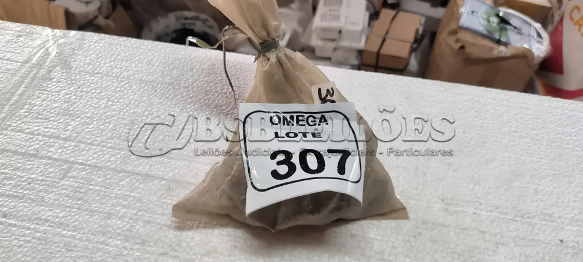LOTE 307 - 52 PRENDEDORES DE SAÍDA LATERAL DE PERFILADO. (NO ESTADO EM QUE SE ENCONTRA. SUJEITO A AVARIAS OCULTAS/VISÍVEIS.)