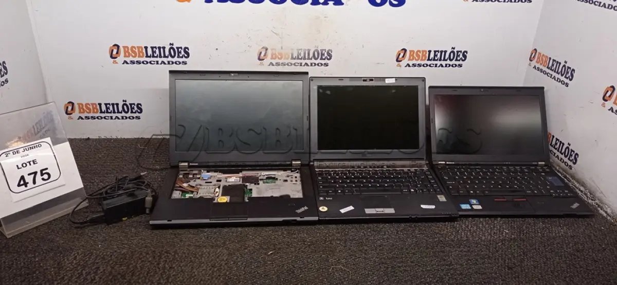 LOTE 475 - 03 NOTEBOOKS DE MARCAS E MODELOS DIVERSOS PARA RETIRADA DE PEÇAS. (NO ESTADO) ATENÇÃO! FAZER A VISITAÇÃO ANTES DE ARREMATAR, NÃO SABEMOS SE FUNCIONA, LEILÃO NÃO TEM GARANTIA E NEM DEVOLUÇÃO, SUJEITO A POSSÍVEIS AVARIAS VISÍVEIS/OCULTAS E/OU AUSÊNCIA DE COMPONENTES.
