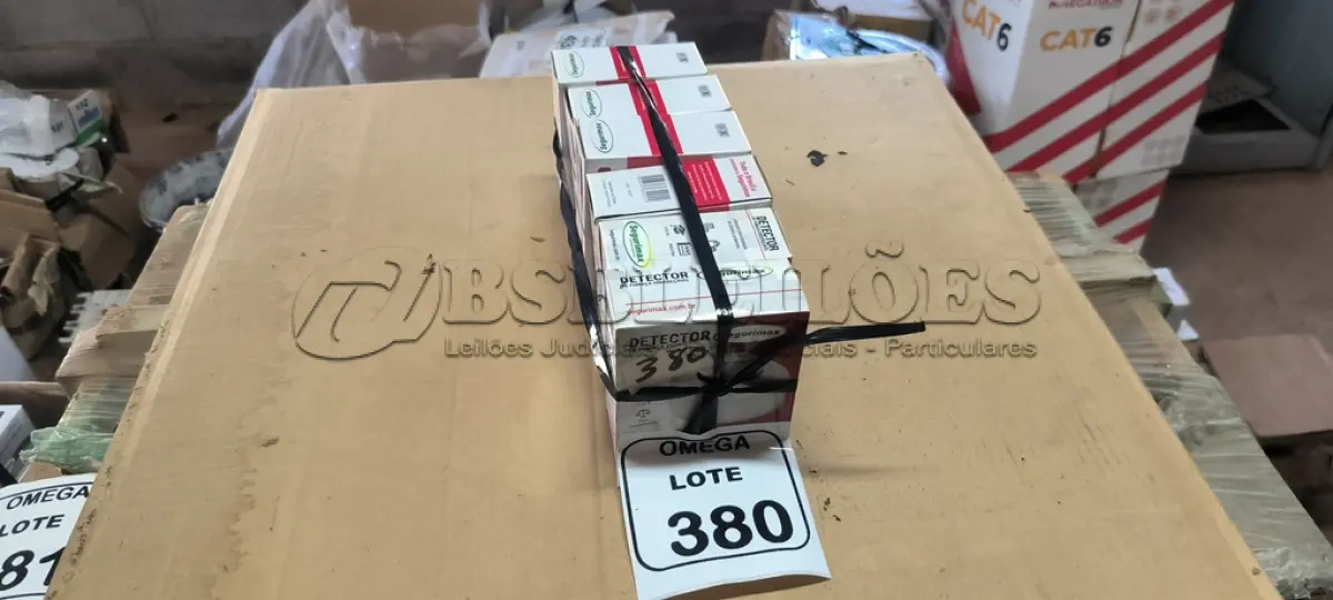 LOTE 380 - 06 DETECTORES ÓPTICOS DE FUMAÇA ENDEREÇAVEL - SEGURIMAX. (NO ESTADO EM QUE SE ENCONTRA. SUJEITO A AVARIAS OCULTAS/VISÍVEIS.)