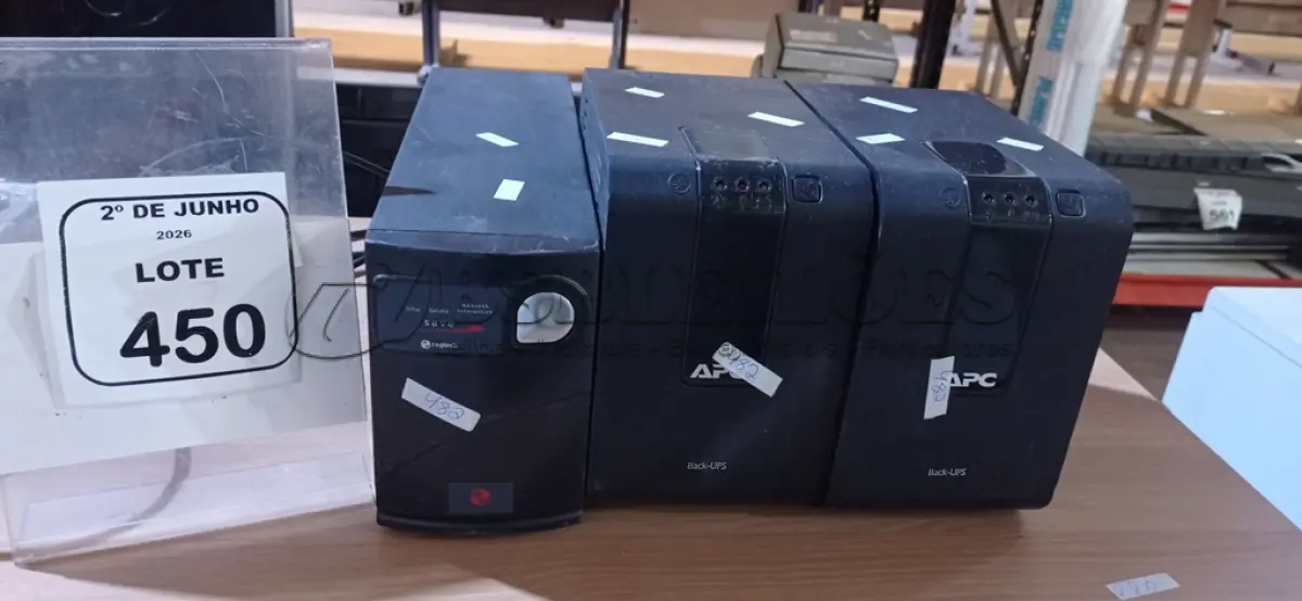 LOTE 450 - 03 NOBREAKS DE 600VA DE MARCAS DIVERSAS. (NO ESTADO) ATENÇÃO! FAZER A VISITAÇÃO ANTES DE ARREMATAR, NÃO SABEMOS SE FUNCIONA, LEILÃO NÃO TEM GARANTIA E NEM DEVOLUÇÃO, SUJEITO A POSSÍVEIS AVARIAS VISÍVEIS/OCULTAS E/OU AUSÊNCIA DE COMPONENTES.