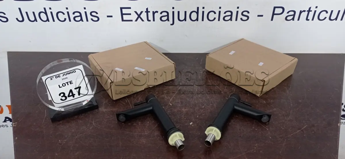 LOTE 347 - 02 TORNEIRAS. (NO ESTADO) ATENÇÃO! FAZER A VISITAÇÃO ANTES DE ARREMATAR, NÃO SABEMOS SE FUNCIONA, LEILÃO NÃO TEM GARANTIA E NEM DEVOLUÇÃO, SUJEITO A POSSÍVEIS AVARIAS VISÍVEIS/OCULTAS E/OU AUSÊNCIA DE COMPONENTES.