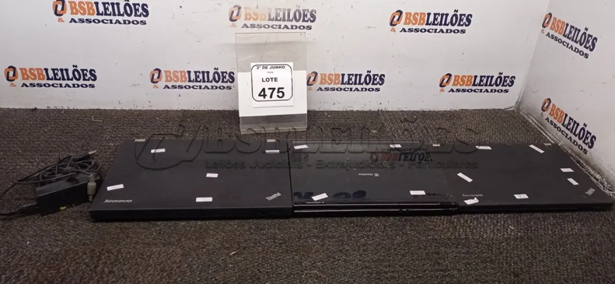 LOTE 475 - 03 NOTEBOOKS DE MARCAS E MODELOS DIVERSOS PARA RETIRADA DE PEÇAS. (NO ESTADO) ATENÇÃO! FAZER A VISITAÇÃO ANTES DE ARREMATAR, NÃO SABEMOS SE FUNCIONA, LEILÃO NÃO TEM GARANTIA E NEM DEVOLUÇÃO, SUJEITO A POSSÍVEIS AVARIAS VISÍVEIS/OCULTAS E/OU AUSÊNCIA DE COMPONENTES.