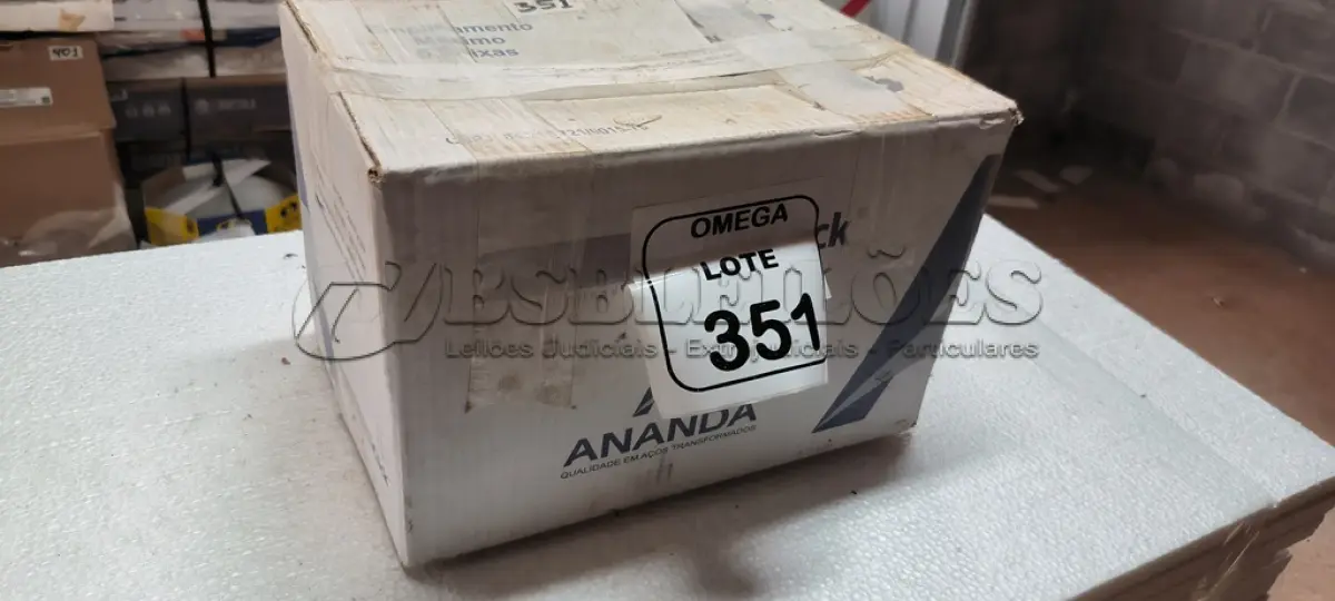 LOTE 351 - 300 PENDURAL RETO REBITE. (NO ESTADO EM QUE SE ENCONTRA. SUJEITO A AVARIAS OCULTAS/VISÍVEIS.)
