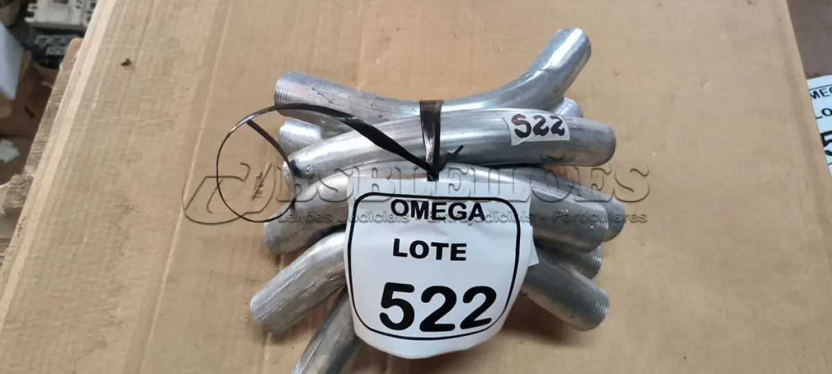 LOTE 522 - 08 CURVAS LONGA PARA ELETRODUTO 1". (NO ESTADO EM QUE SE ENCONTRA. SUJEITO A AVARIAS OCULTAS/VISÍVEIS.)