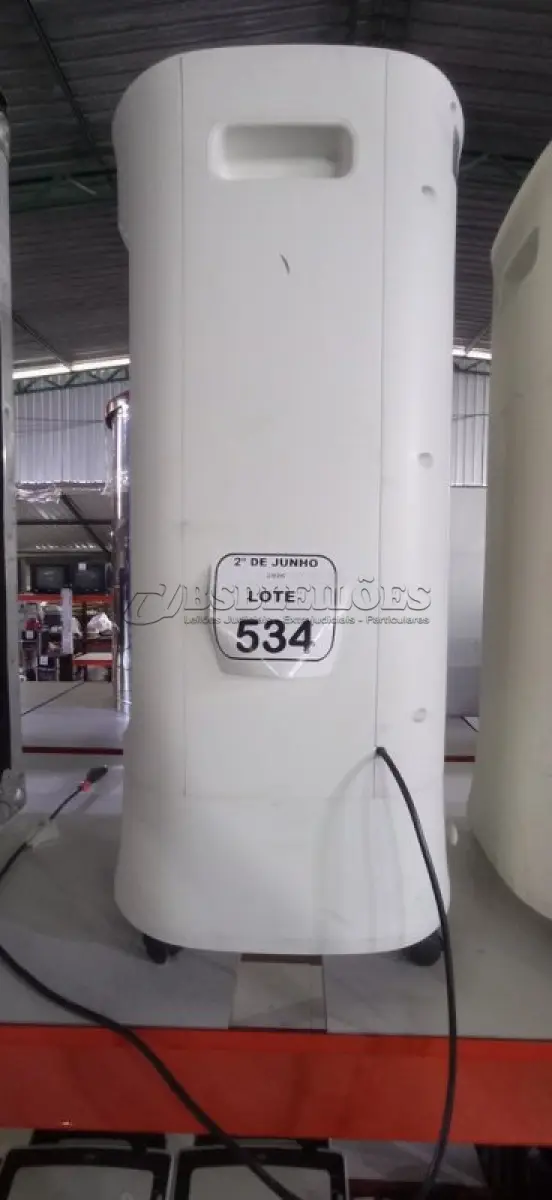 LOTE 534 - 01 CLIMATIZADOR DE AR 220V MARCA VENTISOL. (NO ESTADO) ATENÇÃO! FAZER A VISITAÇÃO ANTES DE ARREMATAR, NÃO SABEMOS SE FUNCIONA, LEILÃO NÃO TEM GARANTIA E NEM DEVOLUÇÃO, SUJEITO A POSSÍVEIS AVARIAS VISÍVEIS/OCULTAS E/OU AUSÊNCIA DE COMPONENTES.