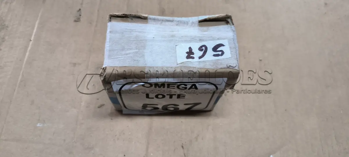 LOTE 567 - 100 PARAFUSOS SEXTAVADOS ZINCADO BRANCO 3/8X1". (NO ESTADO EM QUE SE ENCONTRA. SUJEITO A AVARIAS OCULTAS/VISÍVEIS.)