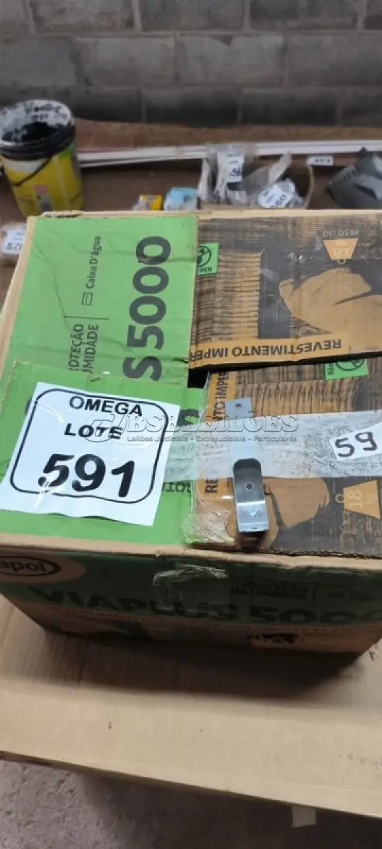 LOTE 591 - 300 PENDURAL RETO REBITE. (NO ESTADO EM QUE SE ENCONTRA. SUJEITO A AVARIAS OCULTAS/VISÍVEIS.)