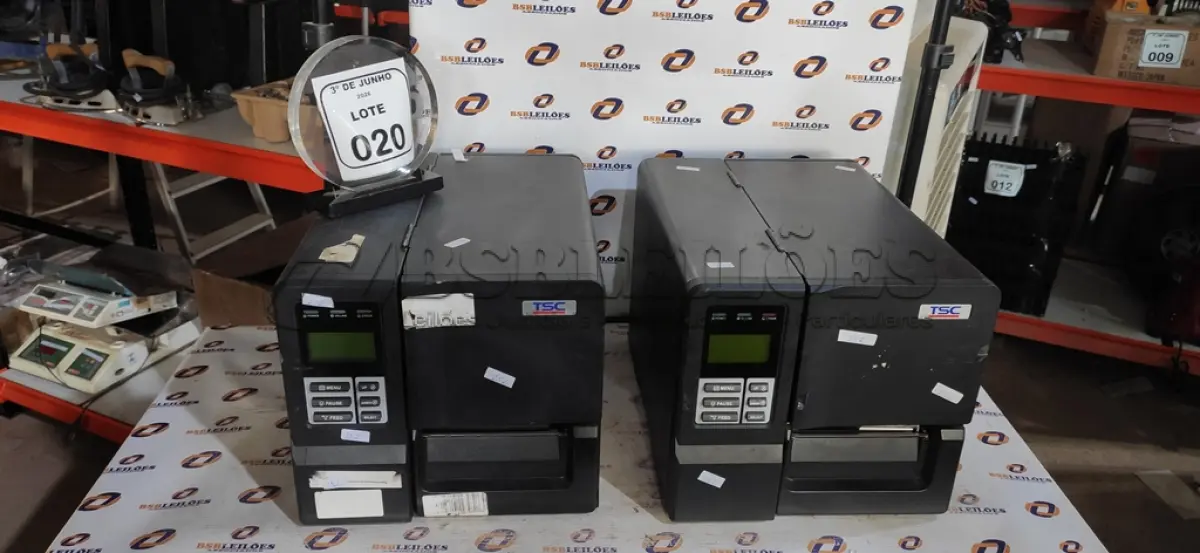 LOTE 020 - 02 IMPRESSORAS DE ETIQUETAS 220V MARCA TSC. (NO ESTADO) ATENÇÃO! FAZER A VISITAÇÃO ANTES DE ARREMATAR, NÃO SABEMOS SE FUNCIONA, LEILÃO NÃO TEM GARANTIA E NEM DEVOLUÇÃO, SUJEITO A POSSÍVEIS AVARIAS VISÍVEIS/OCULTAS E/OU AUSÊNCIA DE COMPONENTES.