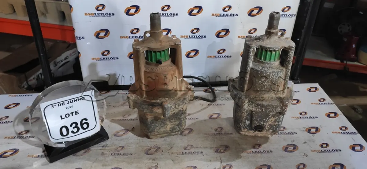 LOTE 036 - 02 BOMBAS D’AGUA. (NO ESTADO) ATENÇÃO! FAZER A VISITAÇÃO ANTES DE ARREMATAR, NÃO SABEMOS SE FUNCIONA, LEILÃO NÃO TEM GARANTIA E NEM DEVOLUÇÃO, SUJEITO A POSSÍVEIS AVARIAS VISÍVEIS/OCULTAS E/OU AUSÊNCIA DE COMPONENTES.