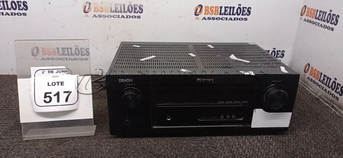 LOTE 517 - 01 RECEIVER MODELO AVR-2112CI SERIE IN-COMMAND MARCA DENON. (NO ESTADO) ATENÇÃO! FAZER A VISITAÇÃO ANTES DE ARREMATAR, NÃO SABEMOS SE FUNCIONA, LEILÃO NÃO TEM GARANTIA E NEM DEVOLUÇÃO, SUJEITO A POSSÍVEIS AVARIAS VISÍVEIS/OCULTAS E/OU AUSÊNCIA DE COMPONENTES.