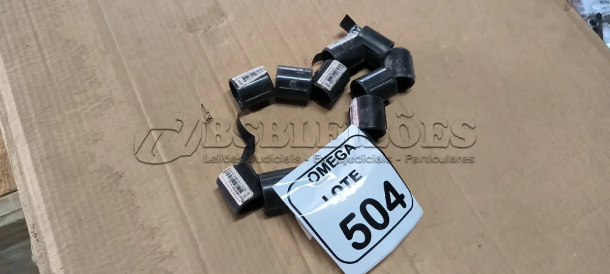 LOTE 504 - 12 CURVAS LONGAS 3/4" PARA ELETRODUTO EM PVC. (NO ESTADO EM QUE SE ENCONTRA. SUJEITO A AVARIAS OCULTAS/VISÍVEIS.)