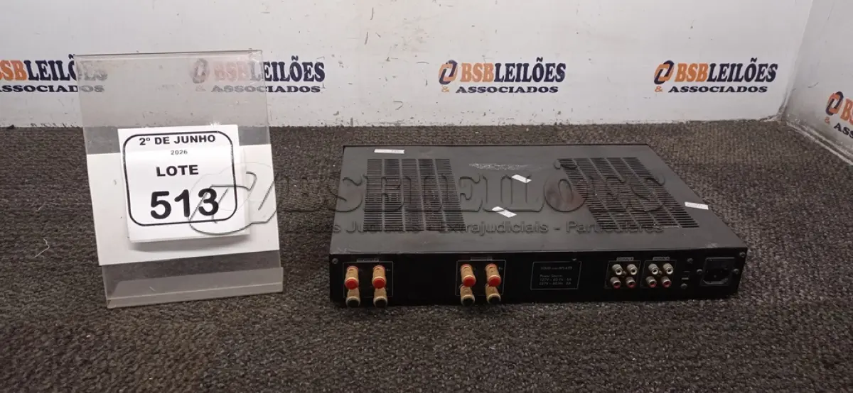 LOTE 513 - 01 AMPLIFICADOR DE ÁUDIO MODELO APL 450 MARCA LOUD. (NO ESTADO) ATENÇÃO! FAZER A VISITAÇÃO ANTES DE ARREMATAR, NÃO SABEMOS SE FUNCIONA, LEILÃO NÃO TEM GARANTIA E NEM DEVOLUÇÃO, SUJEITO A POSSÍVEIS AVARIAS VISÍVEIS/OCULTAS E/OU AUSÊNCIA DE COMPONENTES.