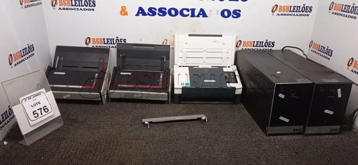 LOTE 576 - 02 NOBREAKS DE 1.400VA MARCA SMS E 02 SCANNERS MARCA FUJITSU E 01 SCANNER MARCA AVISION. (NO ESTADO) ATENÇÃO! FAZER A VISITAÇÃO ANTES DE ARREMATAR, NÃO SABEMOS SE FUNCIONA, LEILÃO NÃO TEM GARANTIA E NEM DEVOLUÇÃO, SUJEITO A POSSÍVEIS AVARIAS VISÍVEIS/OCULTAS E/OU AUSÊNCIA DE COMPONENTES.