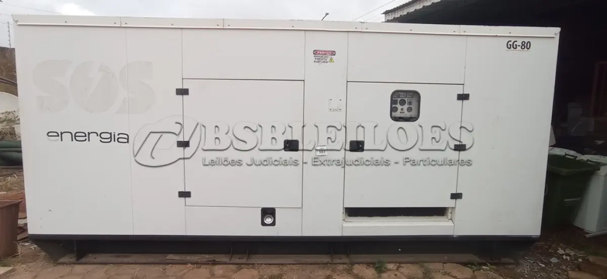 LOTE 583 - 01 GERADOR CABINADO 320 KVA, MOTOR DE SCANIA, ANO 2010 ,GERADOR WEG. (NO ESTADO) ATENÇÃO! FAZER A VISITAÇÃO ANTES DE ARREMATAR, NÃO SABEMOS SE FUNCIONA, LEILÃO NÃO TEM GARANTIA E NEM DEVOLUÇÃO, SUJEITO A POSSÍVEIS AVARIAS VISÍVEIS/OCULTAS E/OU AUSÊNCIA DE COMPONENTES.