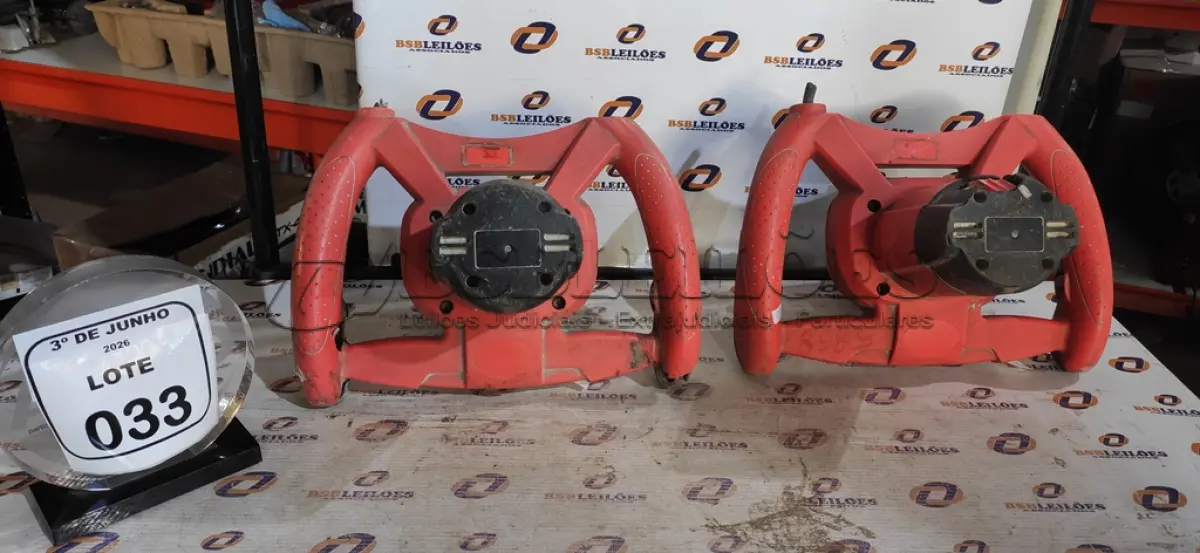 LOTE 033 - 02 MISTURADORES ELÉTRICOS INCOMPLETOS. (NO ESTADO) ATENÇÃO! FAZER A VISITAÇÃO ANTES DE ARREMATAR, NÃO SABEMOS SE FUNCIONA, LEILÃO NÃO TEM GARANTIA E NEM DEVOLUÇÃO, SUJEITO A POSSÍVEIS AVARIAS VISÍVEIS/OCULTAS E/OU AUSÊNCIA DE COMPONENTES.