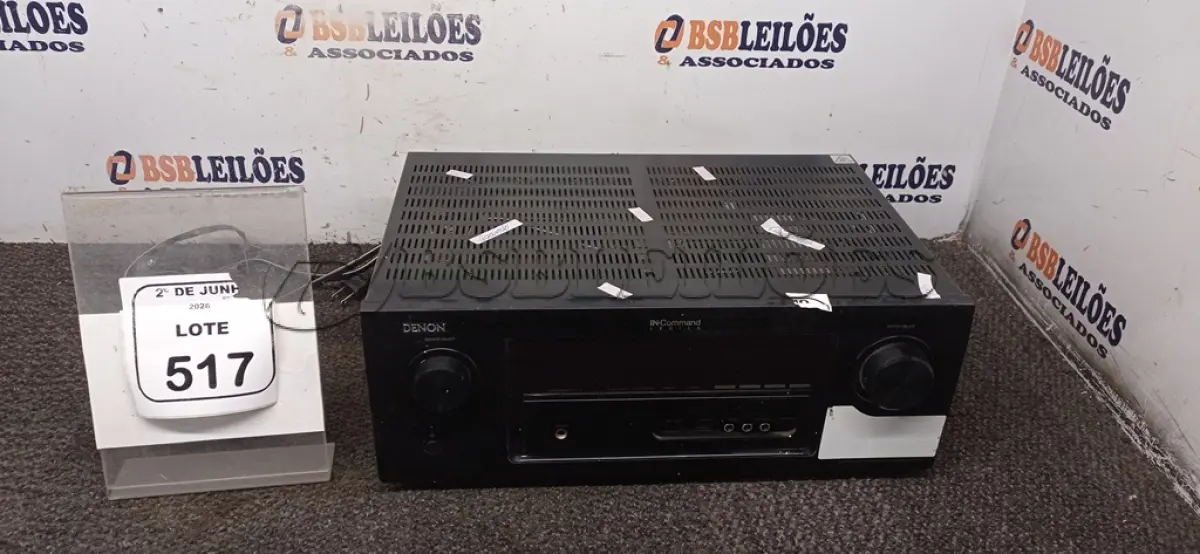 LOTE 517 - 01 RECEIVER MODELO AVR-2112CI SERIE IN-COMMAND MARCA DENON. (NO ESTADO) ATENÇÃO! FAZER A VISITAÇÃO ANTES DE ARREMATAR, NÃO SABEMOS SE FUNCIONA, LEILÃO NÃO TEM GARANTIA E NEM DEVOLUÇÃO, SUJEITO A POSSÍVEIS AVARIAS VISÍVEIS/OCULTAS E/OU AUSÊNCIA DE COMPONENTES.