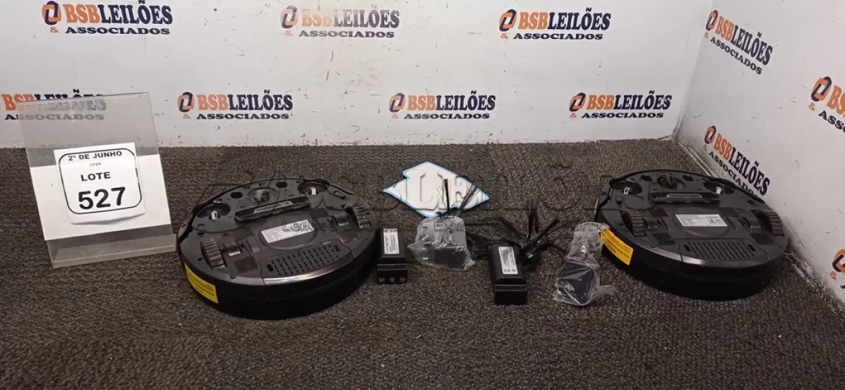 LOTE 527 - 02 ASPIRADORES ROBÔ MARCA MONDIAL. (NO ESTADO) ATENÇÃO! FAZER A VISITAÇÃO ANTES DE ARREMATAR, NÃO SABEMOS SE FUNCIONA, LEILÃO NÃO TEM GARANTIA E NEM DEVOLUÇÃO, SUJEITO A POSSÍVEIS AVARIAS VISÍVEIS/OCULTAS E/OU AUSÊNCIA DE COMPONENTES.