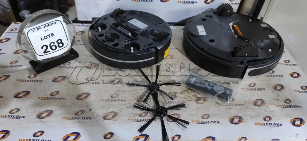 LOTE 268 - 02 ASPIRADORES ROBÔ MARCA MONDIAL. (NO ESTADO) ATENÇÃO! FAZER A VISITAÇÃO ANTES DE ARREMATAR, NÃO SABEMOS SE FUNCIONA, LEILÃO NÃO TEM GARANTIA E NEM DEVOLUÇÃO, SUJEITO A POSSÍVEIS AVARIAS VISÍVEIS/OCULTAS E/OU AUSÊNCIA DE COMPONENTES.