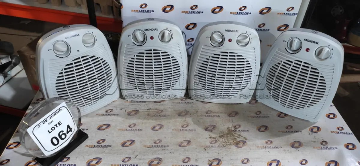 LOTE 064 - 04 AQUECEDORES MODELO A-08 220V MARCA MONDIAL. (NO ESTADO) ATENÇÃO! FAZER A VISITAÇÃO ANTES DE ARREMATAR, NÃO SABEMOS SE FUNCIONA, LEILÃO NÃO TEM GARANTIA E NEM DEVOLUÇÃO, SUJEITO A POSSÍVEIS AVARIAS VISÍVEIS/OCULTAS E/OU AUSÊNCIA DE COMPONENTES.