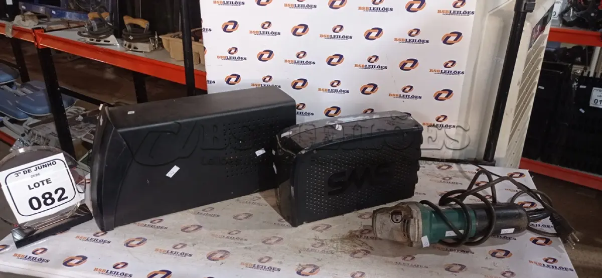 LOTE 082 - 01 ESMERILHADEIRA MARCA MAKITA E 02 NOBREAKS DE MARCAS E MODELOS DIVERSOS. (NO ESTADO) ATENÇÃO! FAZER A VISITAÇÃO ANTES DE ARREMATAR, NÃO SABEMOS SE FUNCIONA, LEILÃO NÃO TEM GARANTIA E NEM DEVOLUÇÃO, SUJEITO A POSSÍVEIS AVARIAS VISÍVEIS/OCULTAS E/OU AUSÊNCIA DE COMPONENTES.