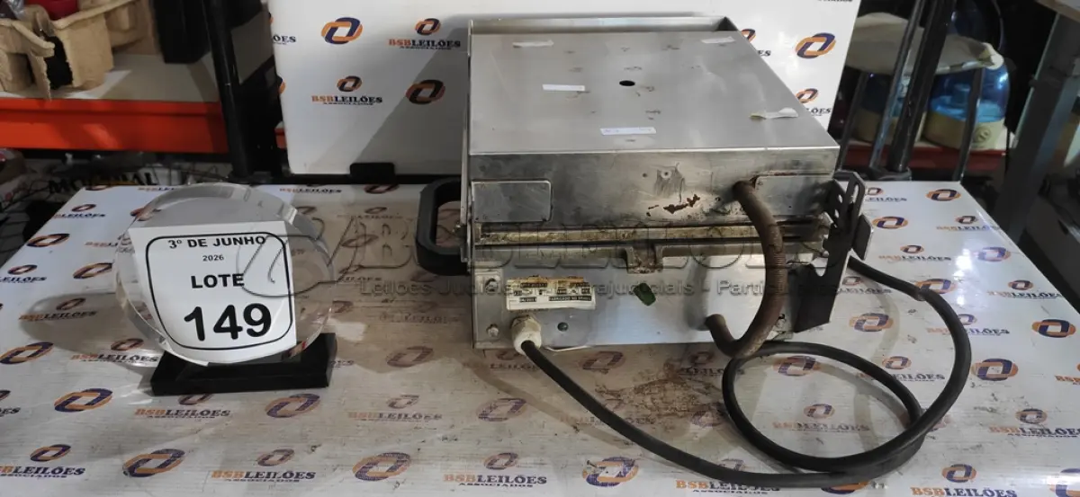 LOTE 149 - 01 CHAPA DE ALIMENTOS 220V MARCA CROYDON. (NO ESTADO) ATENÇÃO! FAZER A VISITAÇÃO ANTES DE ARREMATAR, NÃO SABEMOS SE FUNCIONA, LEILÃO NÃO TEM GARANTIA E NEM DEVOLUÇÃO, SUJEITO A POSSÍVEIS AVARIAS VISÍVEIS/OCULTAS E/OU AUSÊNCIA DE COMPONENTES.