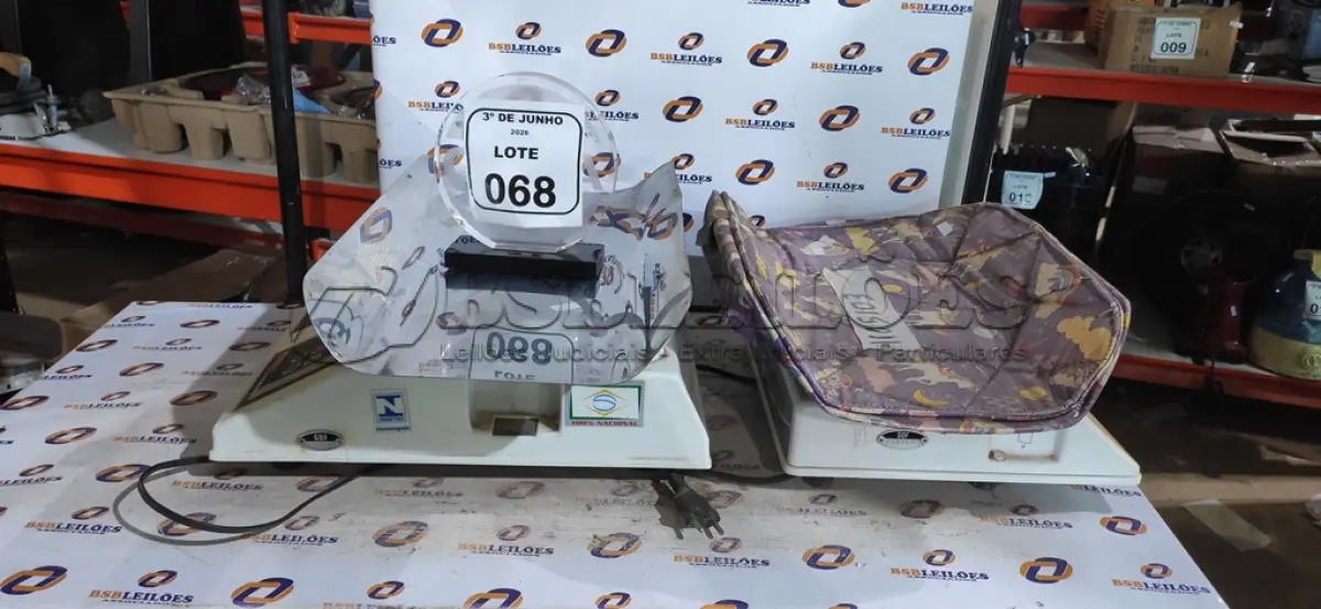 LOTE 068 - 02 BALANÇAS PEDIÁTRICAS MODELO DIVERSOS. (NO ESTADO) ATENÇÃO! FAZER A VISITAÇÃO ANTES DE ARREMATAR, NÃO SABEMOS SE FUNCIONA, LEILÃO NÃO TEM GARANTIA E NEM DEVOLUÇÃO, SUJEITO A POSSÍVEIS AVARIAS VISÍVEIS/OCULTAS E/OU AUSÊNCIA DE COMPONENTES.