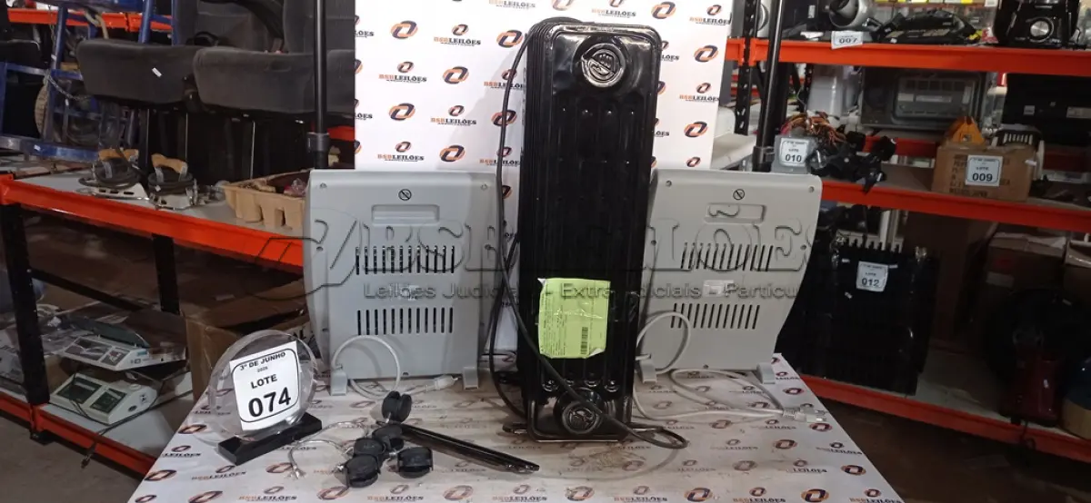 LOTE 074 - 03 AQUECEDORES 220V MODELOS DIVERSOS MARCA MONDIAL. (NO ESTADO) ATENÇÃO! FAZER A VISITAÇÃO ANTES DE ARREMATAR, NÃO SABEMOS SE FUNCIONA, LEILÃO NÃO TEM GARANTIA E NEM DEVOLUÇÃO, SUJEITO A POSSÍVEIS AVARIAS VISÍVEIS/OCULTAS E/OU AUSÊNCIA DE COMPONENTES.