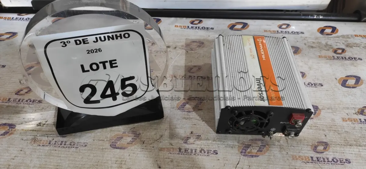 LOTE 245 - 01 INVERSOR DE ONDA MODIFICADA 400WATTS ENTRADA 24V E SAÍDA 127V. (NO ESTADO) ATENÇÃO! FAZER A VISITAÇÃO ANTES DE ARREMATAR, NÃO SABEMOS SE FUNCIONA, LEILÃO NÃO TEM GARANTIA E NEM DEVOLUÇÃO, SUJEITO A POSSÍVEIS AVARIAS VISÍVEIS/OCULTAS E/OU AUSÊNCIA DE COMPONENTES.
