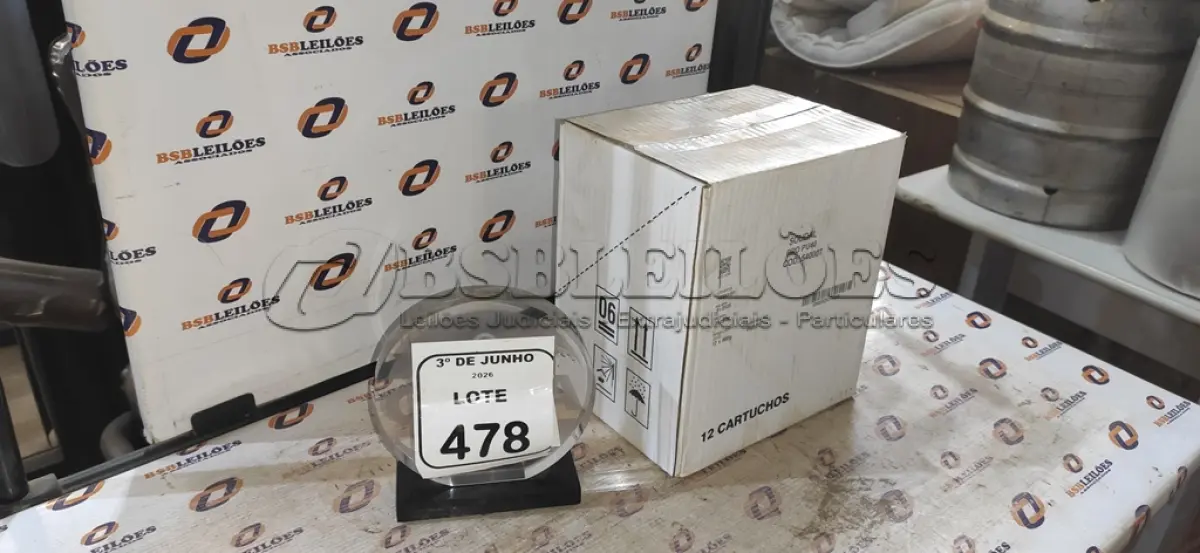 LOTE 478 - 01 CAIXA COM 12 PU 40 ADESIVO/SELANTES DE 230ML MARCA PRO. (NO ESTADO) ATENÇÃO! FAZER A VISITAÇÃO ANTES DE ARREMATAR, NÃO SABEMOS SE FUNCIONA, LEILÃO NÃO TEM GARANTIA E NEM DEVOLUÇÃO, SUJEITO A POSSÍVEIS AVARIAS VISÍVEIS/OCULTAS E/OU AUSÊNCIA DE COMPONENTES.